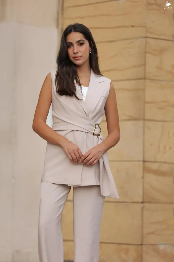 Chic Power Look Beige Two-Piece Set – Robin